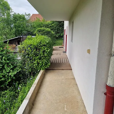 With Terrace Apartamento *